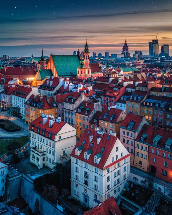 Lily Metro Wifi 1 Gbs 70'tv Netflix Hbo Max Appletv Apartment Warsaw